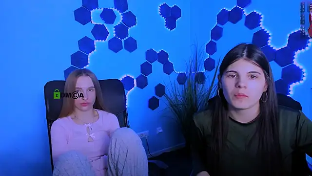 lizzie_boom_ live XXX chat