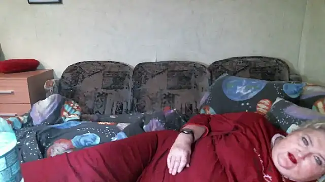 Lana555: онлайн-секс-чат