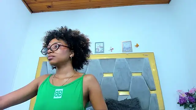 AliyahBrowns' Live XXX Chat