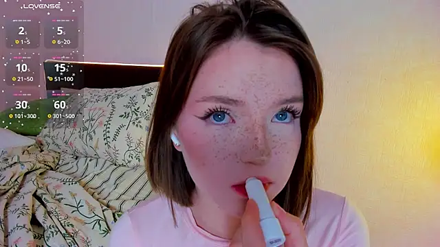 lexxxxxxi 网络视讯表演