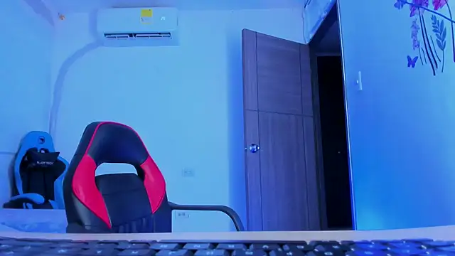 Lunastar02のライブXXXチャット