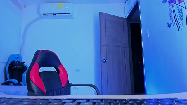 Lunastar02のライブXXXチャット