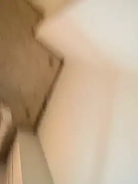 DarkSkinStroker live XXX chat