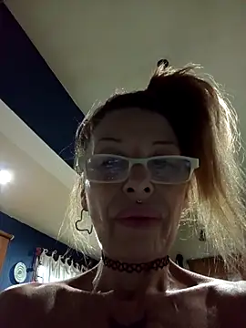 Živý XXX chat FrozenWaffle