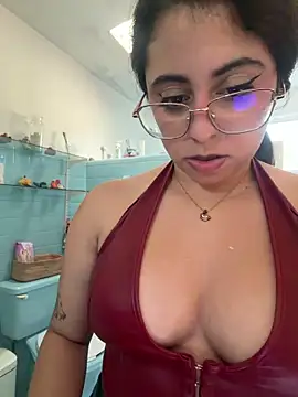 Chat +18 de LaHijaDelPecado ao vivo