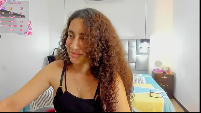 Živý XXX chat NoaMalak7