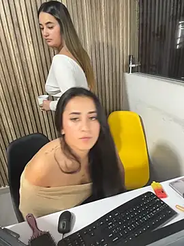 Antonella_Julieta's Live XXX Chat