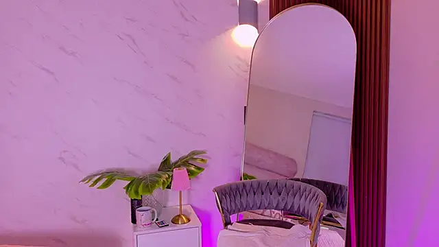 AmaraVega Adlı Modelin Canlı XXX Sohbeti