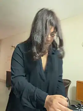 Chat +18 de LaHijaDelPecado ao vivo