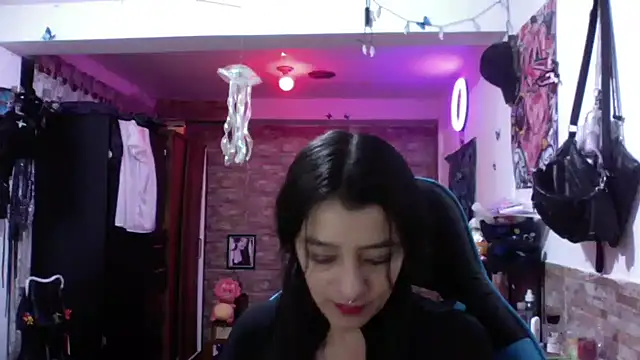 Chat XXX en directo de AngelaQueen_