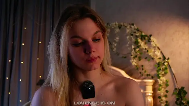 EdlinAlliston 라이브 XXX 채팅