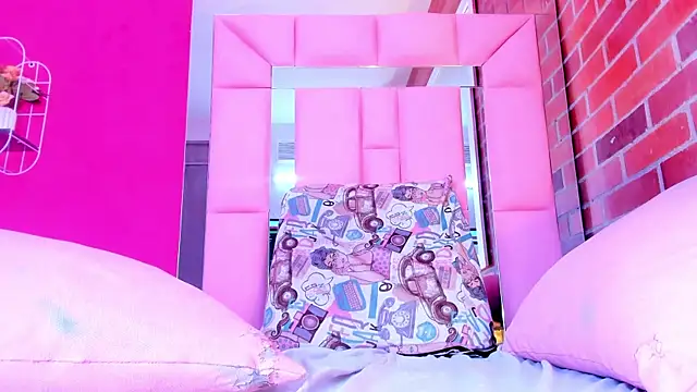 Baby_doll_XOXO live XXX chat