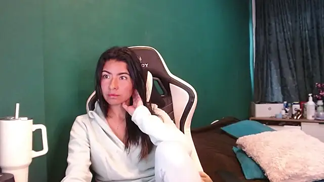 Živý XXX chat alice_middlee