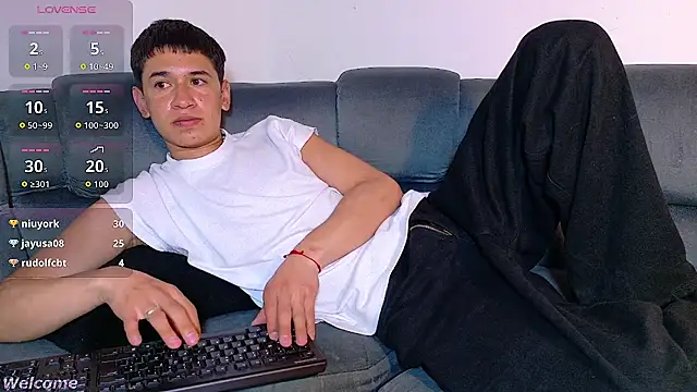 Twink_daren 라이브 XXX 채팅