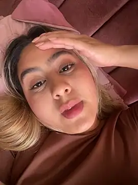 Miabonnett_ Live XXX-chat