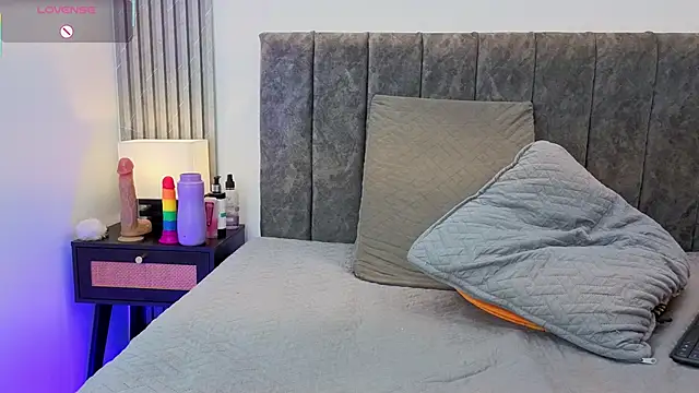 Chat XXX en directo de Ema_Stone65