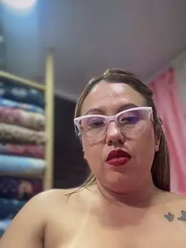 แชท XXX สดของ VIOLETA-25_