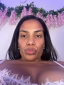 Show de webcam de ArielleMillerr-