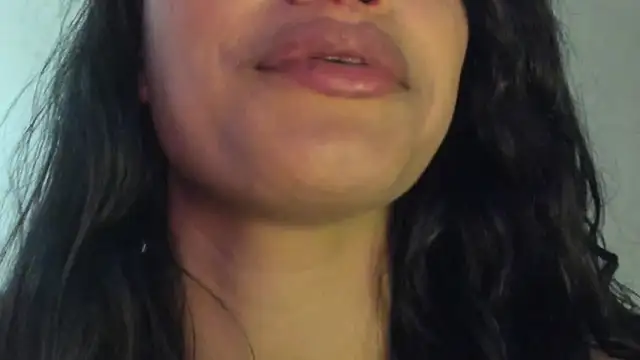 AlinaArgii Adlı Modelin Canlı XXX Sohbeti