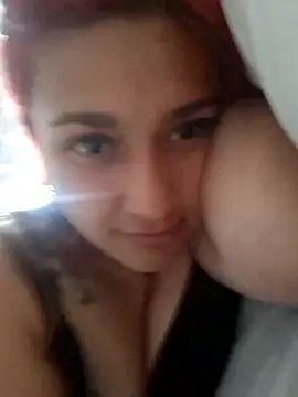 Magenta_Moonn Live XXX chat