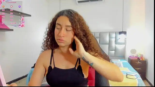 Živý XXX chat NoaMalak7