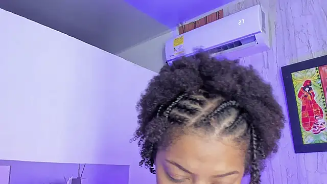 Alika01 লাইভ XXX চ্যাট