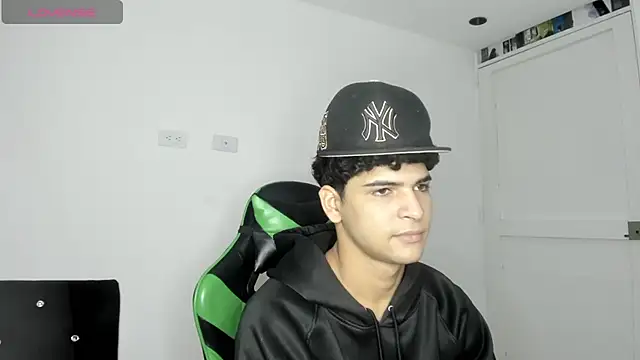 Chat XXX en directo de Alejandro_12314