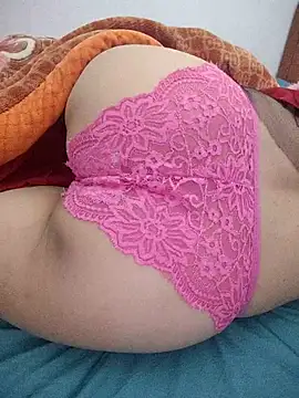 Haralushiaaa Webcam show