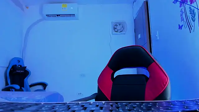 Lunastar02 Live XXX Chat