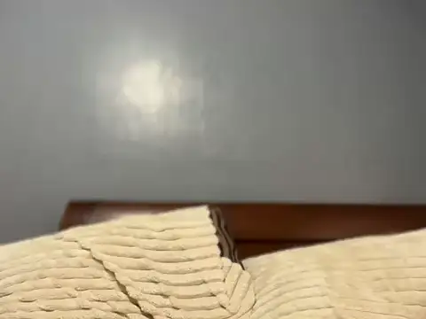 Alaia_River élő XXX-chatje