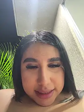 Sophie_Dreamss élő XXX-chatje