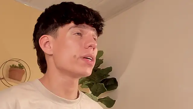 Angel_eros_ Chat XXX live