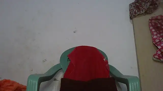 Chat +18 de thasmyni ao vivo