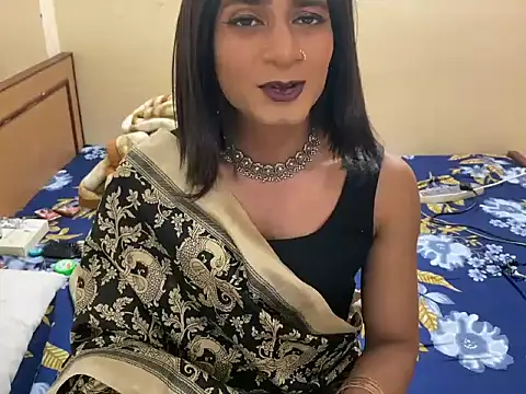 LuvLayla élő XXX-chatje