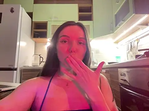 Jinna_milli – Naživo XXX chat