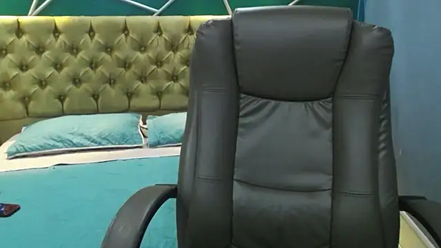 Czat XXX na żywo – Vixennp