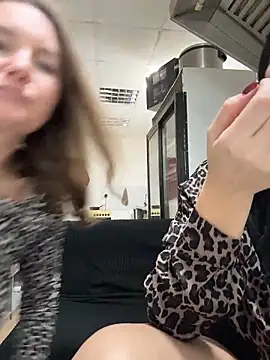 _Mila_Love Live XXX-Chat