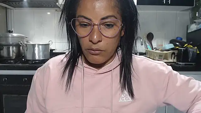 kateleyagrey 라이브 XXX 채팅