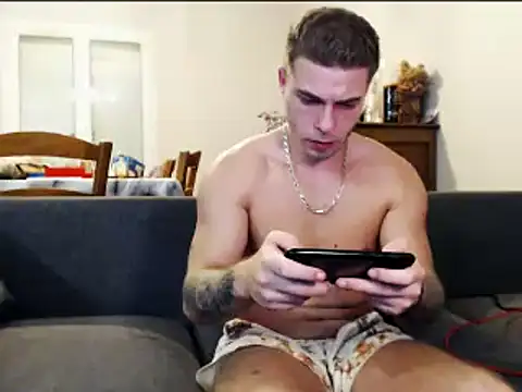 Elkafit28: απευθείας συνομιλία ΧΧΧ