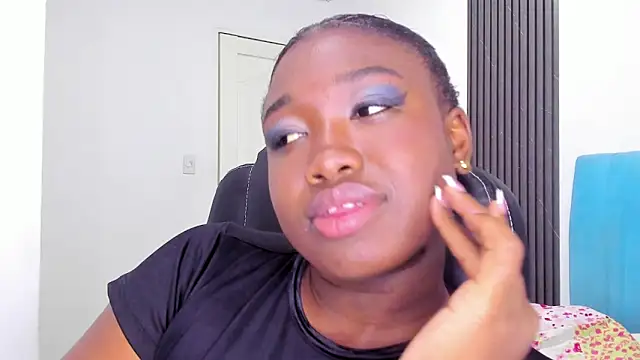 KarlyMossn Webbikameraesitys