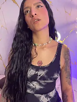 ScaarlettfoxのライブXXXチャット