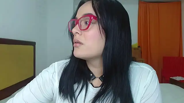 Chatroom XXX en direct de Nova-Satela