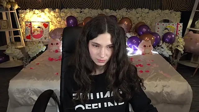 BabyFlowerr élő XXX-chatje