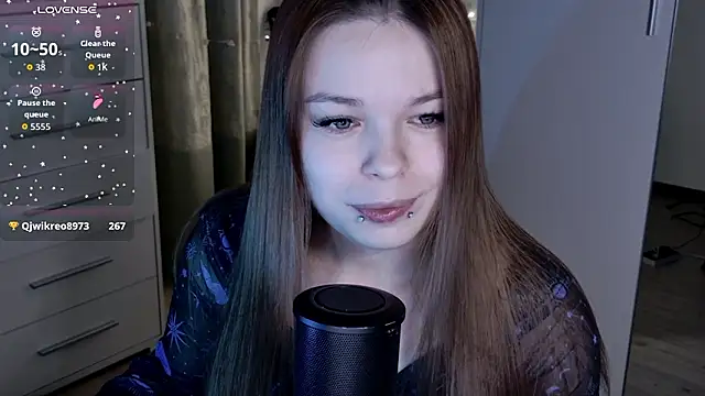 ValBae: онлайн-секс-чат