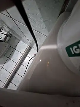 Monella52 Webcam-Show