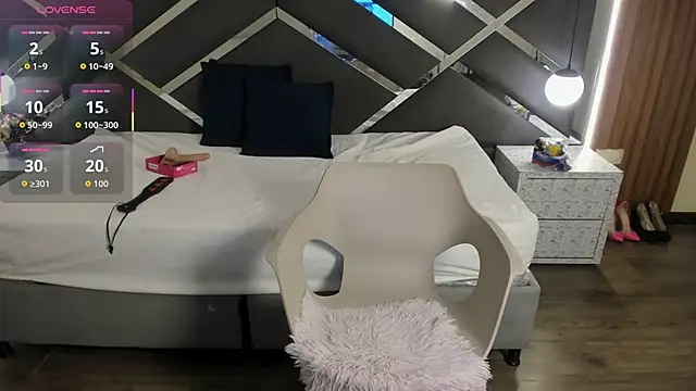 AgataThompson_ Live XXX-Chat