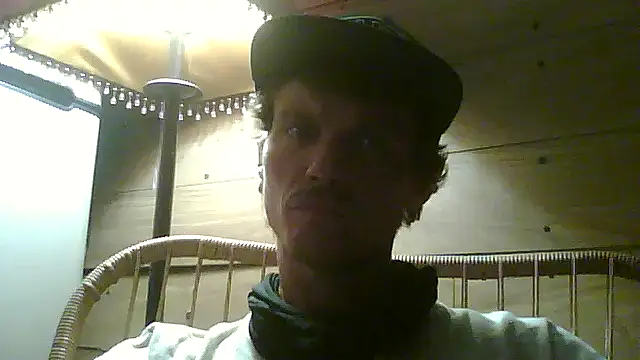 HungandHynotic webkamerás műsora