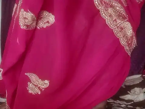 Shenaya-4Hot: онлайн-секс-чат