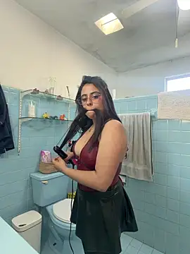 LaHijaDelPecado 即時 XXX 聊天