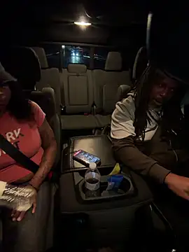 Czat XXX na żywo – HaloRodeoLover2